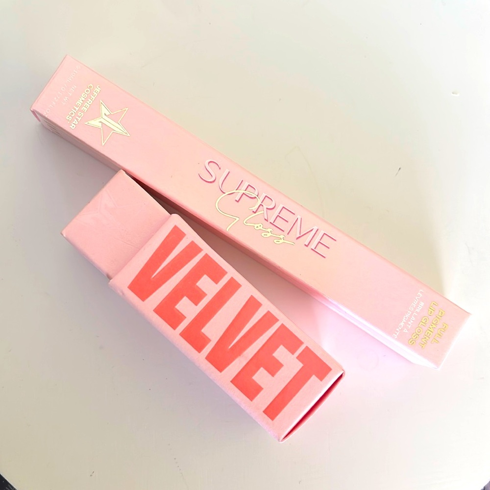 🌟 Jeffree Star bundle of Supreme Lip Gloss “Wifey” & Velvet Trap “Cherry Soda” 👄